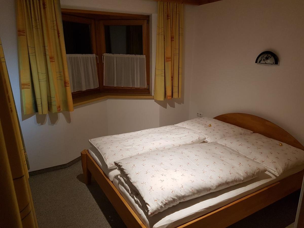 Haus Kathrin Apartamento Kaprun Exterior foto